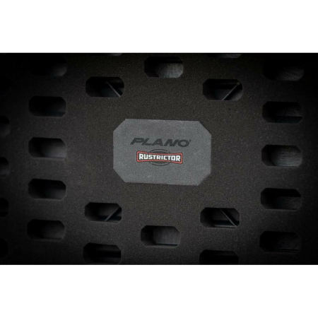 Plano_PLA11842R_lifestyle5-71719